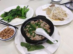 -品香菜馆(旗峰路中侨大厦店)
