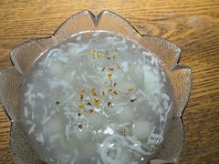 -蜜桃餐厅·伴山(湖滨商业街店)