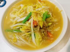 白菜炖鱼面-新楚记
