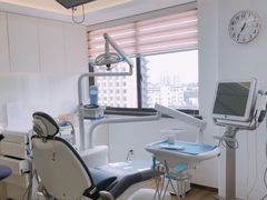 -Dr.Z dental仁康种植矫正中心