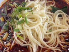 -忆碗面(华新街店)