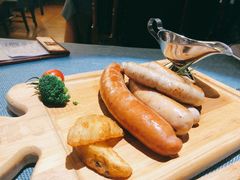 莫斯科烤肠拼盘-俄士厨房(万松园店)