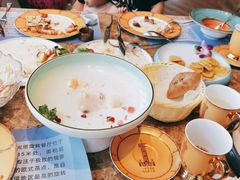 -魅力边城旋转餐厅