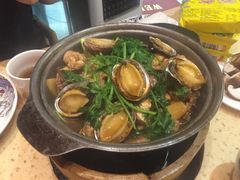 -芳村榕树头叹佬鸡煲(体育西店)
