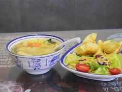 马蹄锅贴-长人馄饨铺(解放街店)