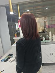 -镁连社·美联社