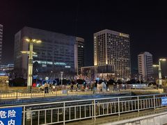 -泉城广场