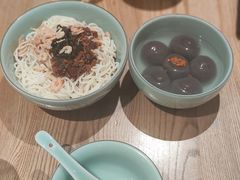 开葱拌面-缸鸭狗(天一广场店)