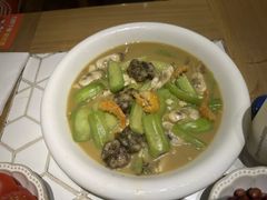 家烧蛏子丝瓜-十面欢腾·海鲜面·台式Bistro(长乐路店)