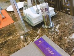 餐具摆设-瑞安辰茂阳光酒店自助餐