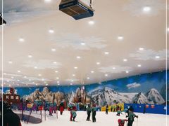 -长沙湘江冰雪世界