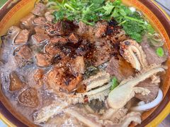 -花溪牛肉粉(八鸽岩店)