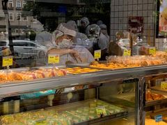 -鲍师傅糕点(江苏路店)