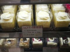 -红宝石·鲜奶小方(莘庄龙之梦店)