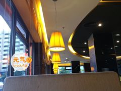 -必胜客(机场路店)