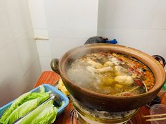 -威邵鸡煲(西华路总店)