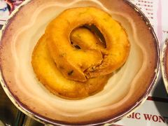 -双燕楼·手工馄饨·汤面小吃(世纪汇店)