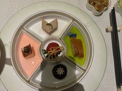 -金陵饭店 56F 家·海鲜火锅餐厅