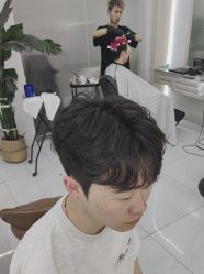 -尤司男士国潮理发馆