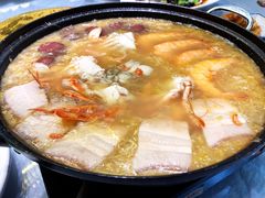 -胡记饭店(保工街店)