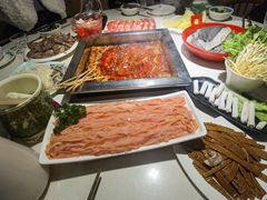 -二荆条·蜀鲜汇城市森林火锅