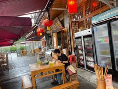 -大众跷脚牛肉馆·非遗传承单位(峨眉山店)