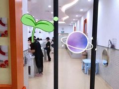 -蓝旗亲子游泳(范湖万达广场店)