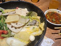 -万记麻辣烫国展总店