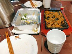 -三个大叔烤羊肉串·歌手驻唱·碳烤鲜肉(西三旗店)