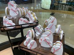 -Laderach 莱德拉(上海环贸iapm店)