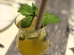 -SHADOWS•Bistro&Eatery(安福路店)
