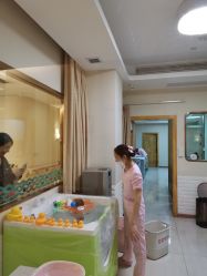 -莉泽月子中心(凯旋江景店)