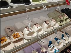 -hotwind热风(中贸广场店)