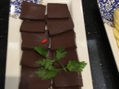 -百年川椒重庆老火锅(光谷店)