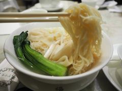 -香港百合居(LCM置汇旭辉广场店)
