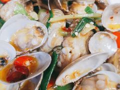 -四川小胡子海鲜(丁村万人海鲜广场店)