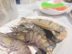 -领鲜活海鲜榴莲自助火锅(东门店)