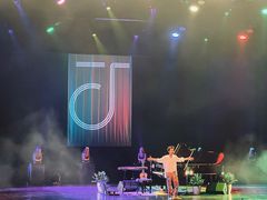 -交通银行前滩31演艺中心