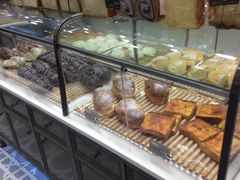 -面包新语(滨湖万达店)
