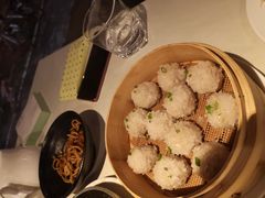 珍珠丸子-莲餐厅·湖北菜·藕汤是头牌(愚园路店)