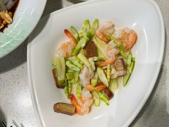 -巧克力渔家.小船海鲜胶东菜(三浴场店)