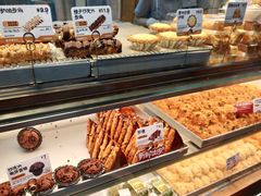 -鲍师傅糕点(江苏路店)
