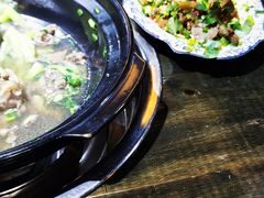 -乐山食古香跷脚牛肉