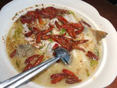 -鱼亨小鲜酸菜鱼(大信店)