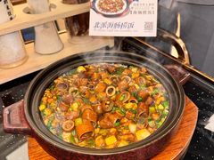 -品海楼·大连海胆锅贴馆(东港店)