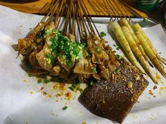 -林二哥宜烤官·宜宾小烧烤