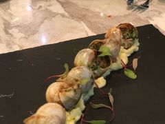 -La Mer Restaurant & Lounge