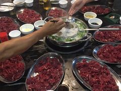 -牛一煲美食(江高店)
