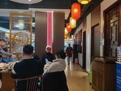 -苗阿哥酸汤牛肉火锅(体育场店)
