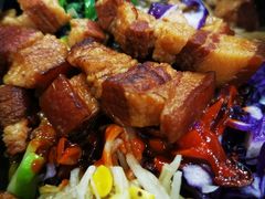 石锅坛肉拌饭-延边民俗村狗肉馆(重庆胡同店)